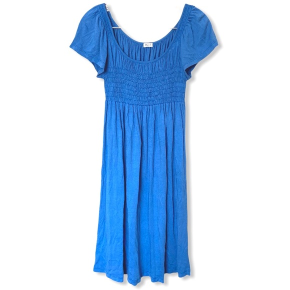 Splendid Dresses & Skirts - Splendid Smocked Dress
